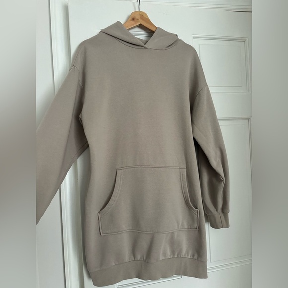 Divided Tan Hooded Cotton Dress - Picture 8 of 13